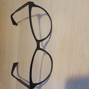 Italia independent designer glasses